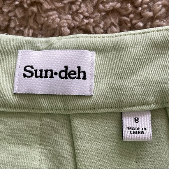 Aritzia Sunday Best Pleated Mini Skirt Size 8 Green Tennis Skater Preppy - Picture 9 of 12